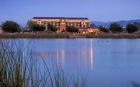 Holiday Inn Express At Monterey Bay By Ihg